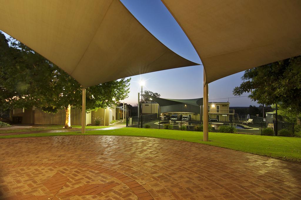 Loxton Community Hotel Motel Esterno foto